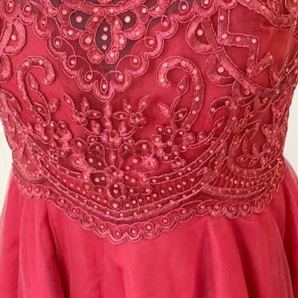 Homecoming Prom Party Sleeveless Beaded Lace Floral Tulle Lined Skater Dress - Picture 8 of 13